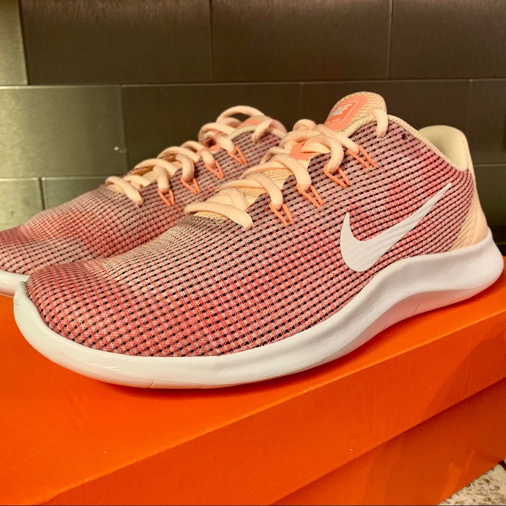 BN Nike Flex 2018 Running Shoes